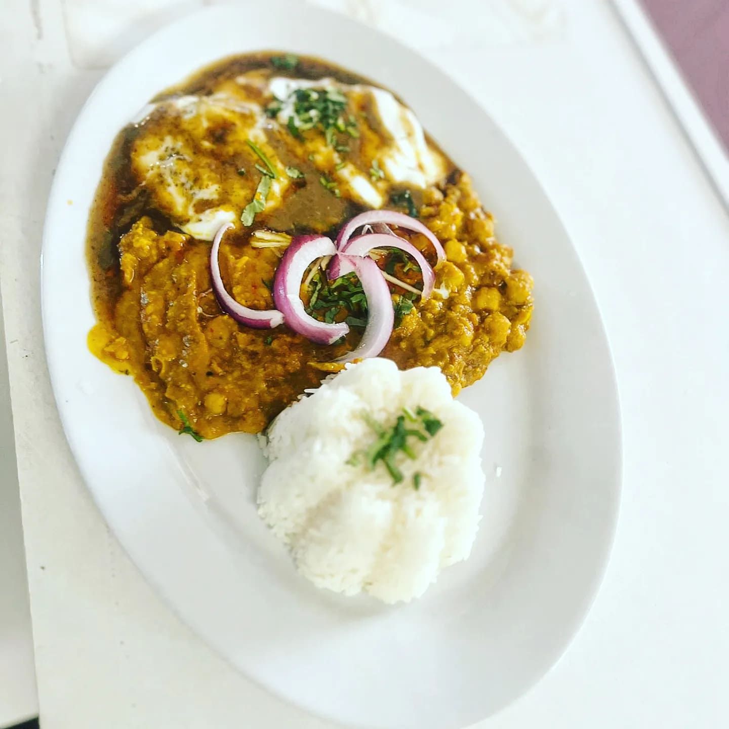 Alu Tikki Cholle